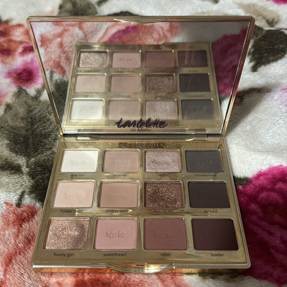✨Tarte tartelette palette ✨
